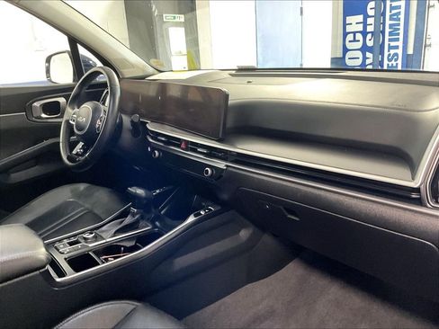 Used 2024 Kia Sorento S w/ Panoramic Sunroof Package AWD/4WD image 14