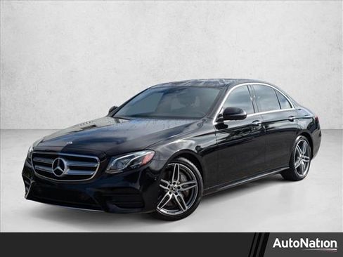 Used 2019 Mercedes-Benz E 300 image 1