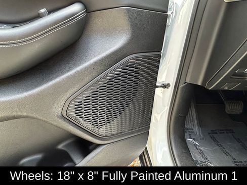 Certified 2024 Jeep Grand Cherokee Altitude AWD/4WD image 17