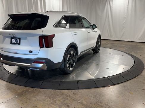 New 2026 Kia Sorento EX image 9