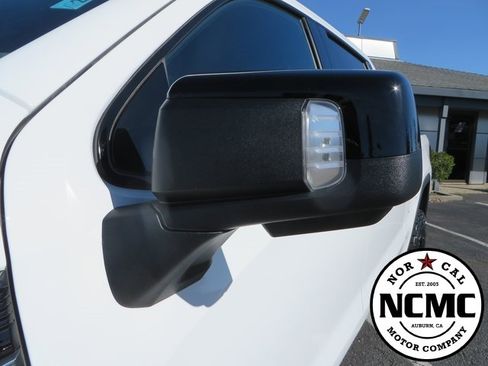 Used 2025 GMC Sierra 1500 AT4 image 12