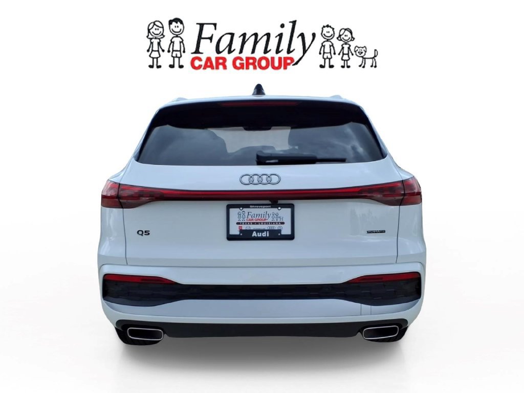 Used 2025 Audi Q5 Premium w/ Convenience Package AWD/4WD image 3