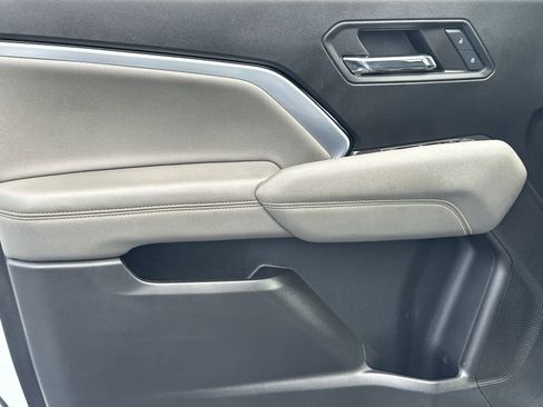 Used 2024 Chevrolet Colorado ZR2 image 14