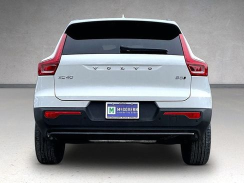 New 2026 Volvo XC40 B5 Plus w/ Protection Package Premier AWD/4WD image 4