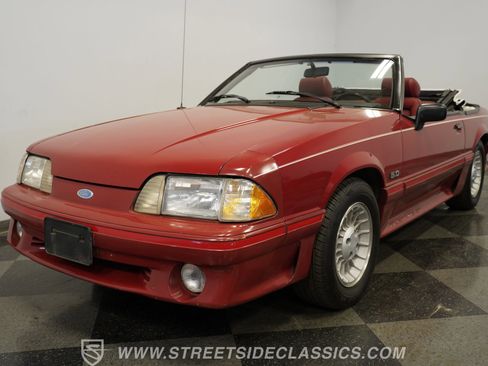 Used 1988 Ford Mustang GT image 19