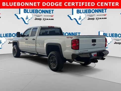 Used 2019 Chevrolet Silverado 2500 W/T w/ WT Convenience Package AWD/4WD image 7