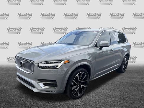 Certified 2025 Volvo XC90 B5 Plus w/ Protection Package Premier AWD/4WD image 5