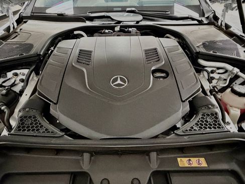 Used 2024 Mercedes-Benz S 580 4MATIC Sedan image 38