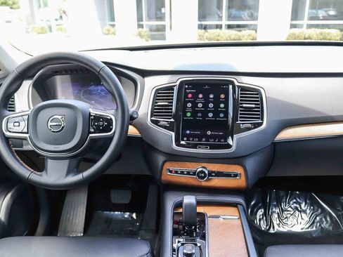 Used 2024 Volvo XC90 B6 Plus w/ Protection Package Premier AWD/4WD image 14