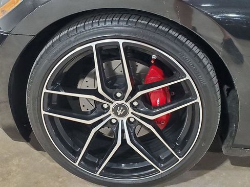 Used 2011 Maserati GranTurismo Coupe image 36