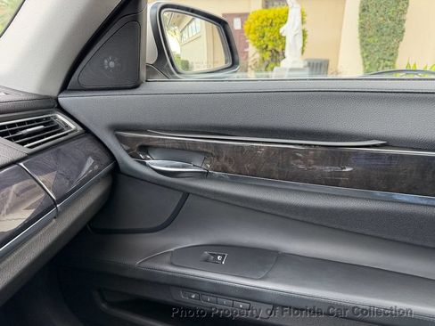 Used 2011 BMW 750i RWD image 66