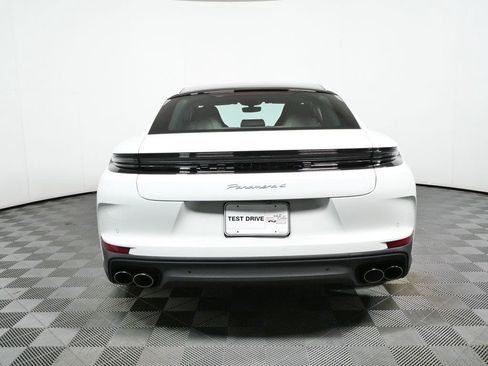 Certified 2026 Porsche Panamera 4 AWD/4WD image 31