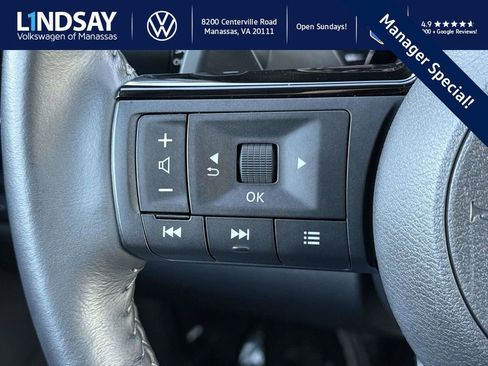 Used 2022 Nissan Pathfinder SL image 21