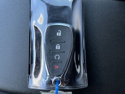 New 2026 Chevrolet Trax RS w/ Sunroof Package image 37