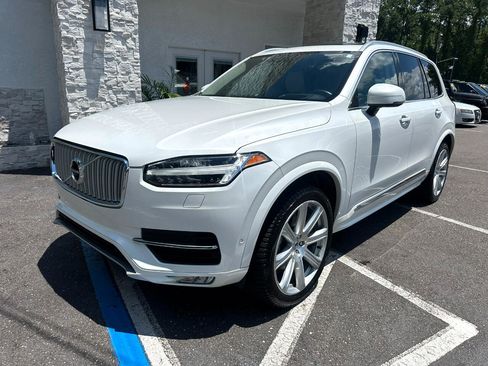 Used 2019 Volvo XC90 T6 Inscription w/ Luxury Package image 3