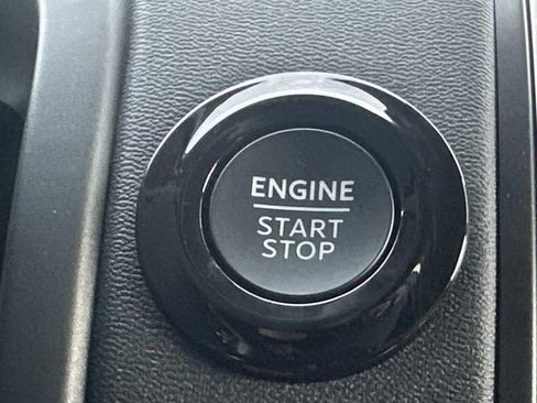 New 2025 Ford Expedition Active image 31