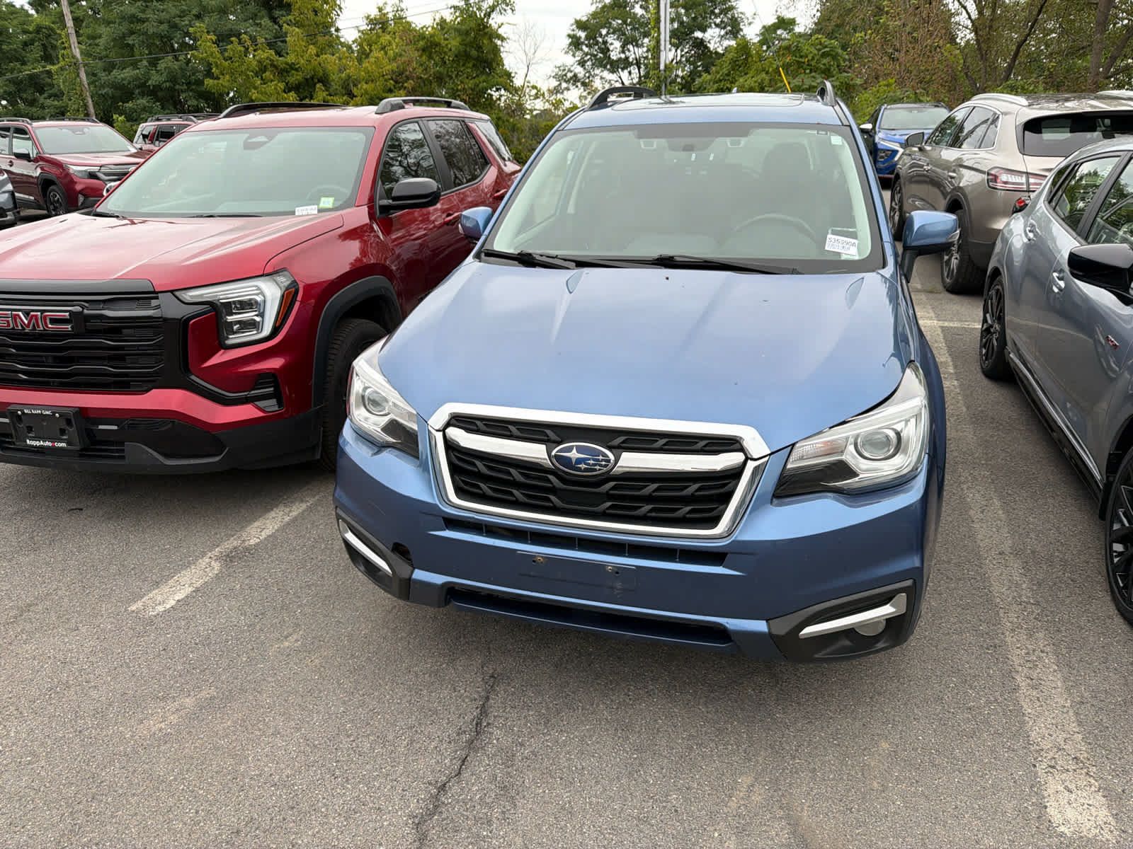 Used 2017 Subaru Forester 2.5i Touring AWD/4WD image 1