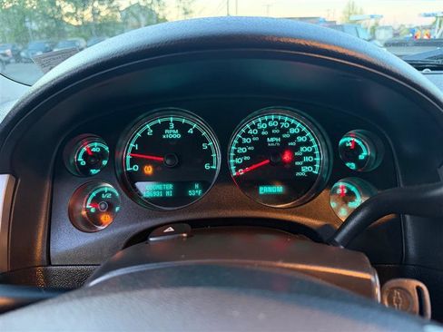 Used 2013 Chevrolet Silverado 1500 LTZ image 30