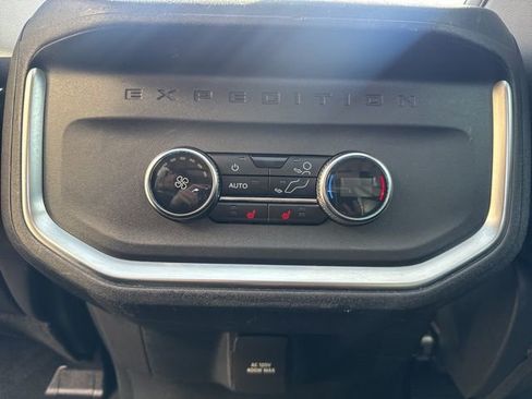 Certified 2025 Ford Expedition Platinum AWD/4WD image 36