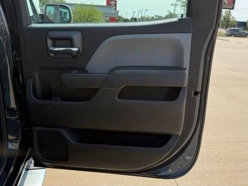 Used 2017 Chevrolet Silverado 2500 W/T AWD/4WD image 20