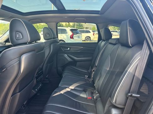 Used 2023 Acura MDX SH-AWD w/ Advance Package image 17