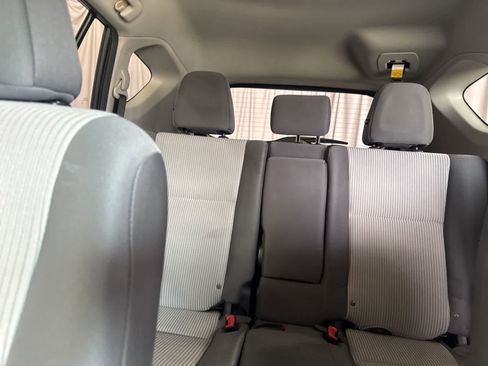 Used 2013 Toyota RAV4 LE FWD image 21