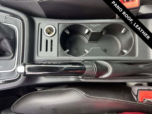 Used 2018 Volkswagen Golf SEL image 22