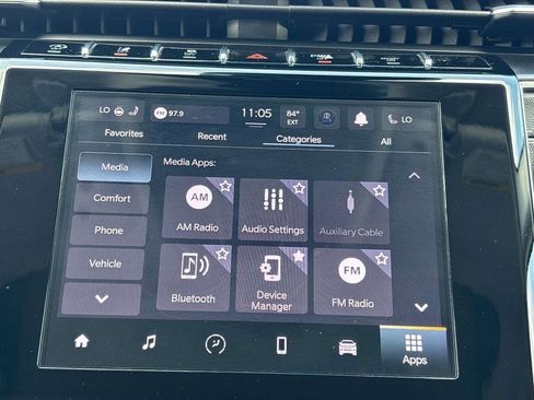 Certified 2023 Jeep Grand Cherokee Laredo w/ Luxury Tech Group I AWD/4WD image 21