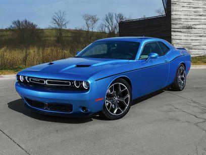 Used 2018 Dodge Challenger SXT Plus