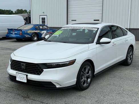 Used 2023 Honda Accord EX image 3