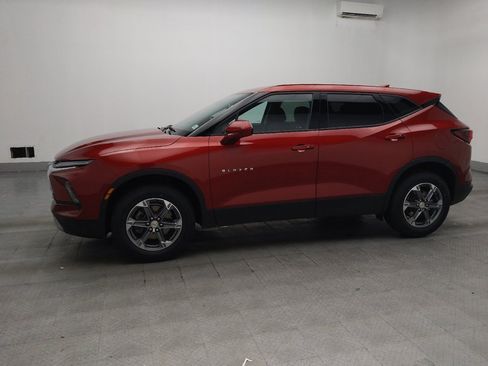 Used 2024 Chevrolet Blazer LT w/ Driver Confidence Package FWD image 2