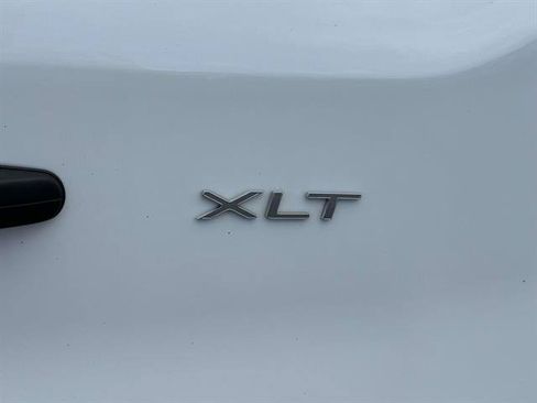 Used 2023 Ford Transit 350 XLT RWD image 11