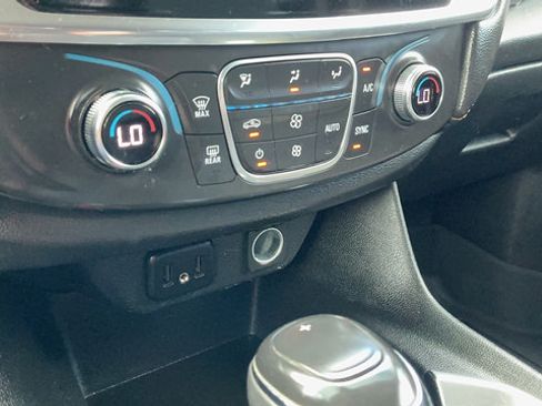 Used 2020 Chevrolet Traverse LS w/ LPO, Blackout Package FWD image 16