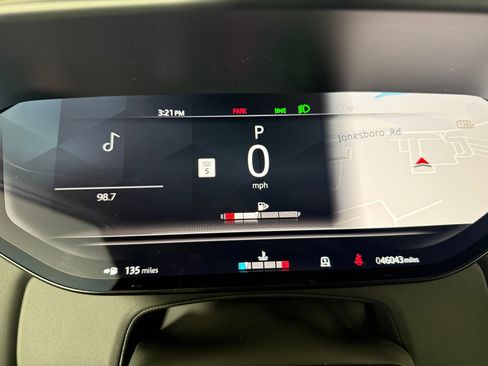 Used 2023 Land Rover Range Rover Sport SE Dynamic image 18