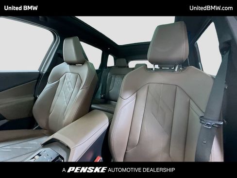 Used 2025 BMW X3 xDrive30i w/ Premium Package AWD/4WD image 5