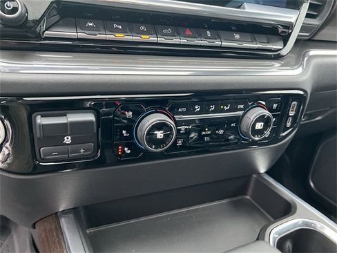 Certified 2023 Chevrolet Silverado 1500 High Country w/ High Country Premium Package image 17