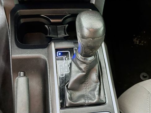 Used 2020 Toyota Tacoma SR5 image 23