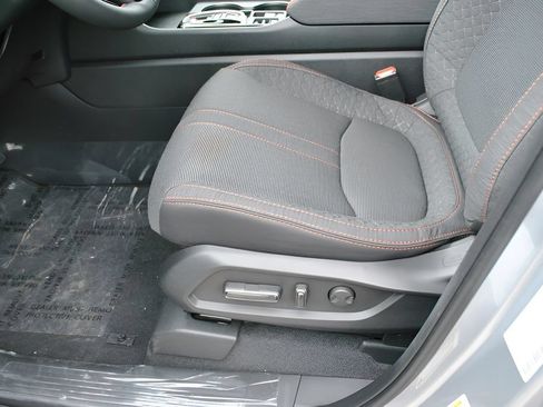 New 2026 Honda Pilot Sport image 7