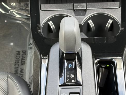 Certified 2026 Toyota Prius XLE FWD image 29