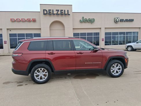 Used 2022 Jeep Grand Cherokee L Limited image 1