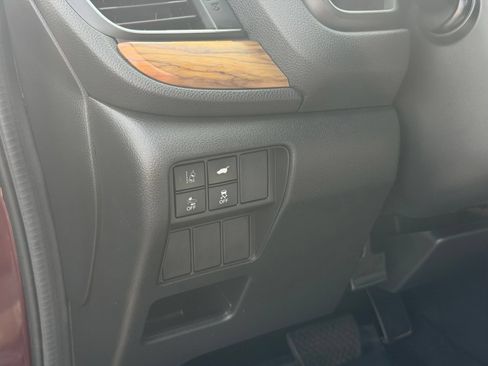 Used 2019 Honda CR-V Touring image 17