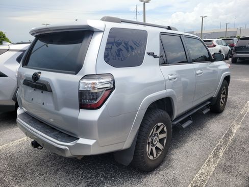 Certified 2024 Toyota 4Runner TRD Off-Road Premium w/ Moonroof Package AWD/4WD image 7