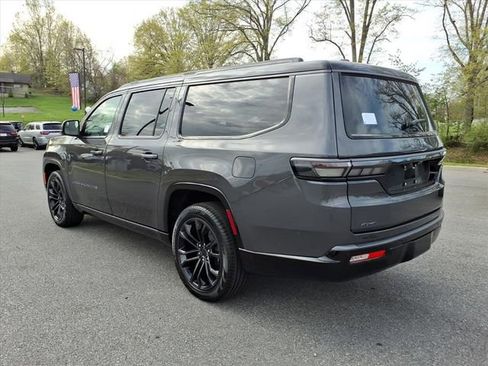 New 2026 Jeep Grand Wagoneer L Summit AWD/4WD image 10