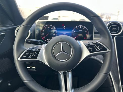 Used 2025 Mercedes-Benz C 300 4MATIC Sedan image 11
