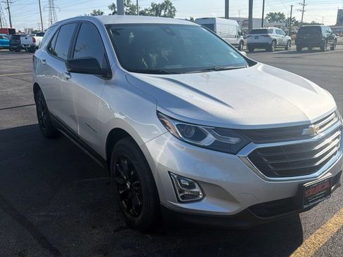 Used 2020 Chevrolet Equinox LS FWD image 5