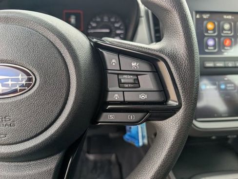 Certified 2025 Subaru Crosstrek 2.0i AWD/4WD image 14