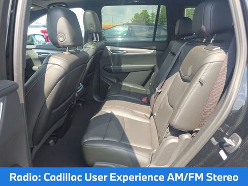 Used 2023 Cadillac XT6 Luxury FWD image 8