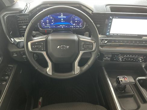 Used 2024 Chevrolet Silverado 1500 RST w/ Convenience Package II AWD/4WD image 15