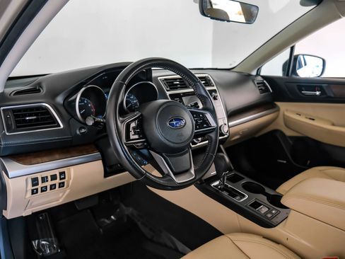 Used 2019 Subaru Outback 2.5i Limited w/ Popular Package #2 image 2