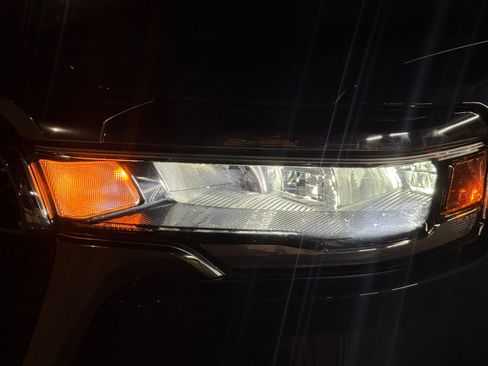 Certified 2025 RAM 1500 Big Horn image 9